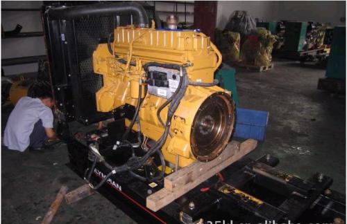 信阳柴油发电机维修_COPY